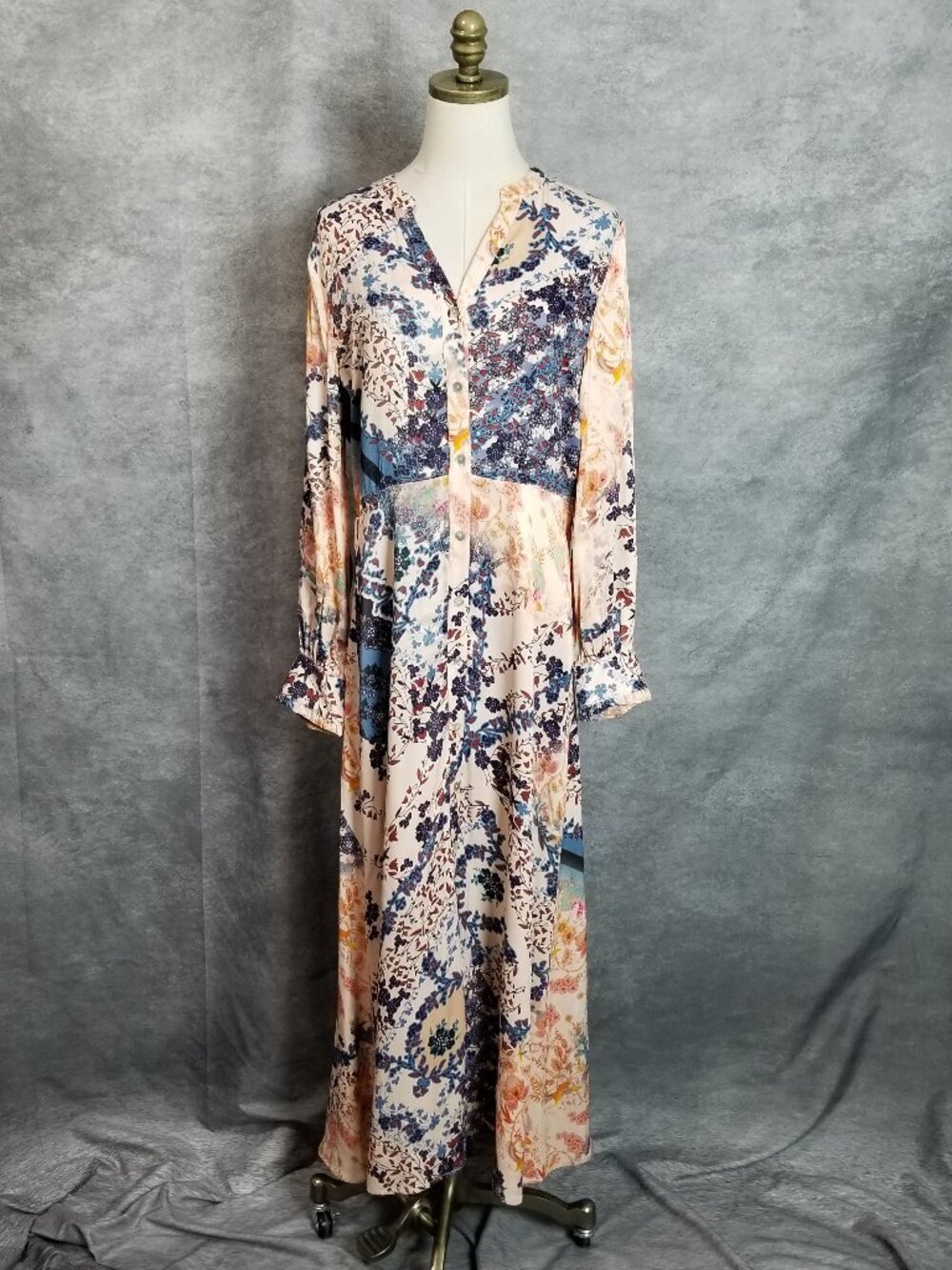 Soft Surroundings Floral Patchwork Maxi Dress in Cream and Navy